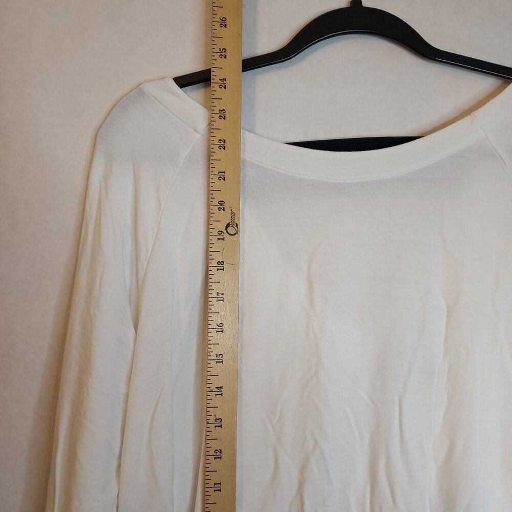 CAbi Around The Clock Center Shirt Womens M White Long Sleeve Open Back Top 5555 - Picture 10 of 15